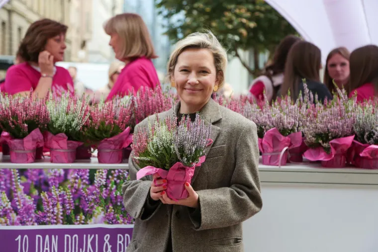 Od punkerice do moćne žene u politici: Kako Ivana Kekin izgleda kada nije u Saboru?