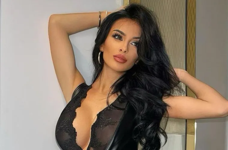 Ona je magnet za nogometa&scaron;e, a najvi&scaron;e voli ulagati u Birkinice: Tko je Sinjanka Anđela &Scaron;imac?