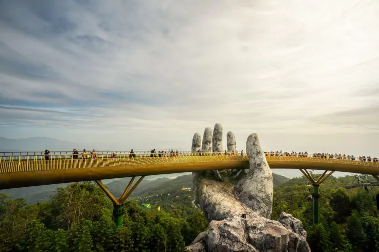 Ovi ljudi su u 'Božjim rukama': Pogledajte kako izgleda Zlatni most koji odu&scaron;evljava svijet