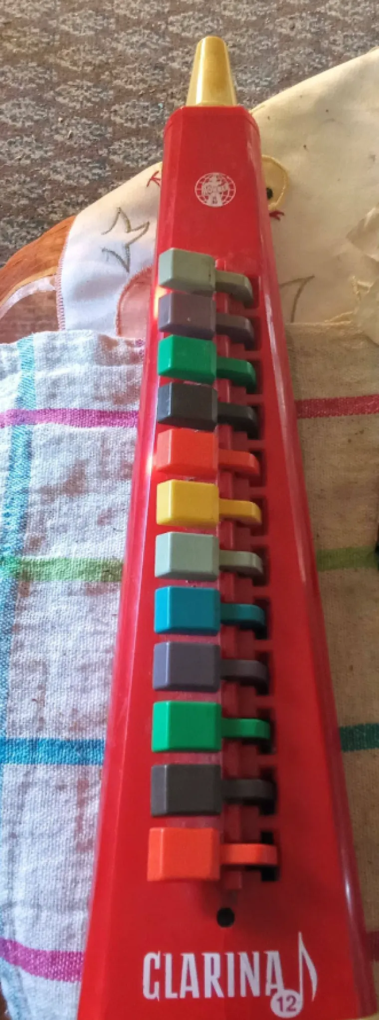 Od &scaron;kolskih klupa do uličnih igara: Ako ste odrastali 90-ih, ove stvari su vam itekako poznate