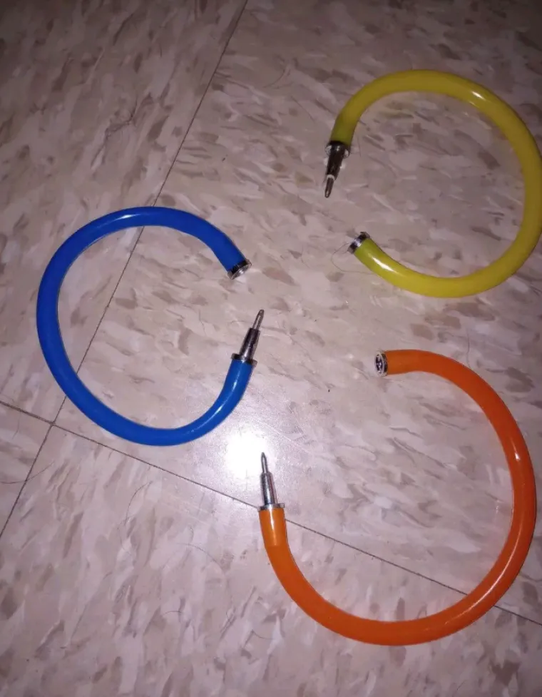 Od &scaron;kolskih klupa do uličnih igara: Ako ste odrastali 90-ih, ove stvari su vam itekako poznate