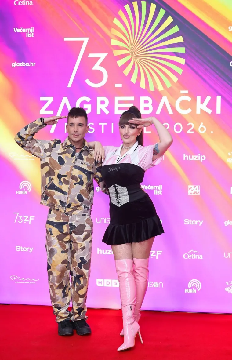 Glamur, hitovi i velika očekivanja: Pogledajte tko je zablistao na Crvenom tepihu