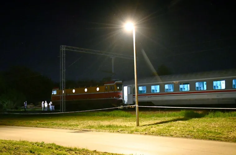 Dvije mlađe žene poginule u naletu vlaka u Slavonskom Brodu