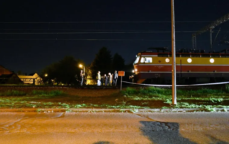 Dvije mlađe žene poginule u naletu vlaka u Slavonskom Brodu