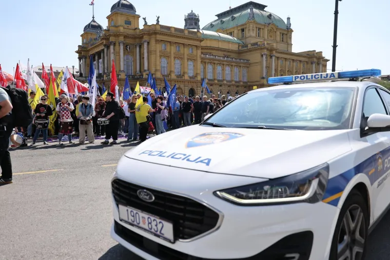 Sindikat objavio procjenu broja ljudi na prosvjedu: Pogledajte &scaron;to su poručili Plenkoviću