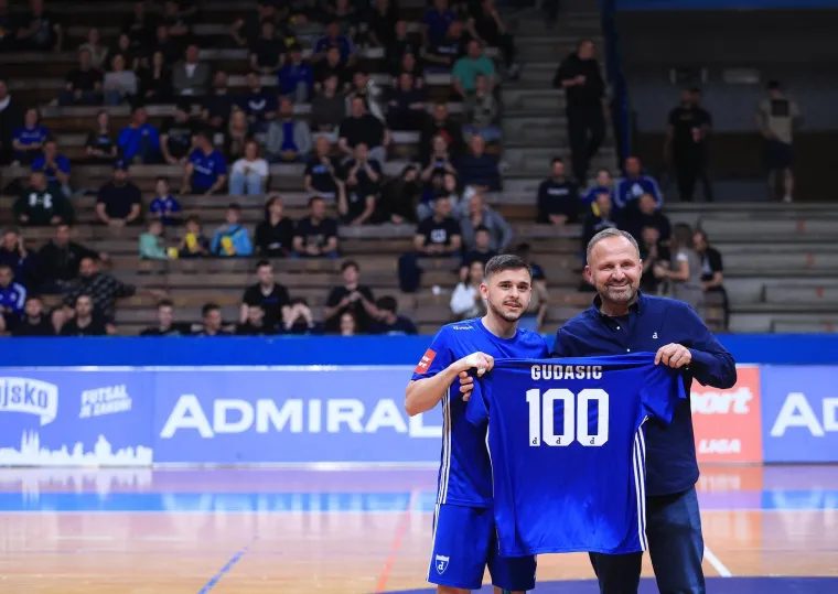 Evo kako je pro&scaron;ao prvi dan memorijalnog turnira Nikole Pokrivača