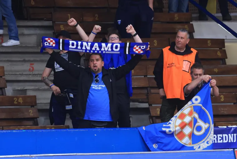 Evo kako je pro&scaron;ao prvi dan memorijalnog turnira Nikole Pokrivača