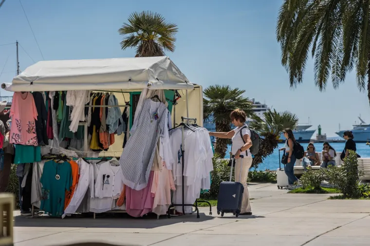 U Zagrebu prosvjedi, u Splitu lagana &scaron;etnja preko rive: Ovako danas uživaju stanovnici grada pod Marjanom