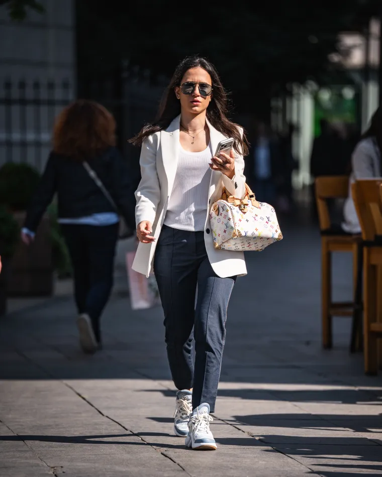 Vjerovali ili ne, ovaj prizor je iz Zagreba: Ove atraktivne djevojke privlačile su poglede na &scaron;pici