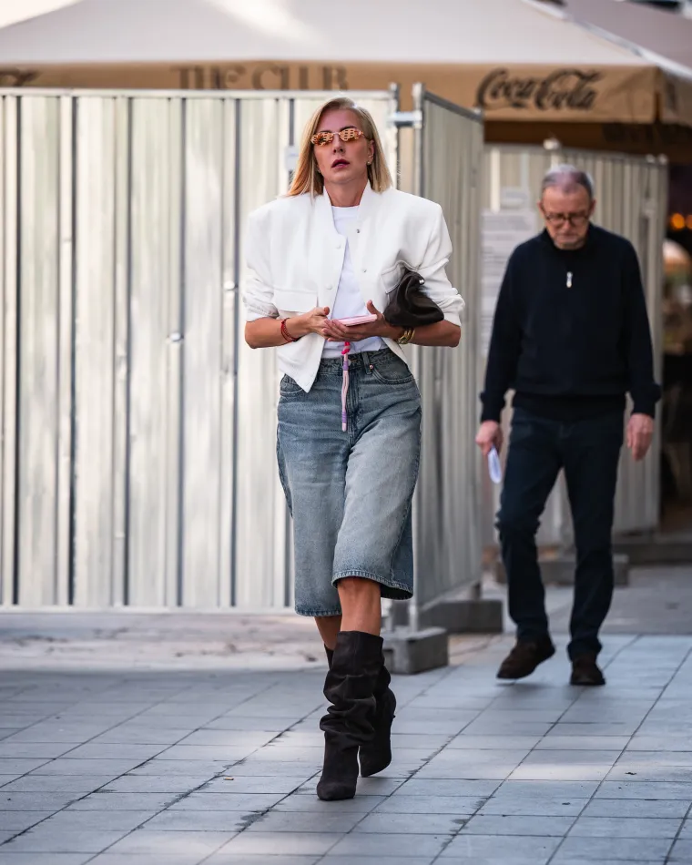 Vjerovali ili ne, ovaj prizor je iz Zagreba: Ove atraktivne djevojke privlačile su poglede na &scaron;pici