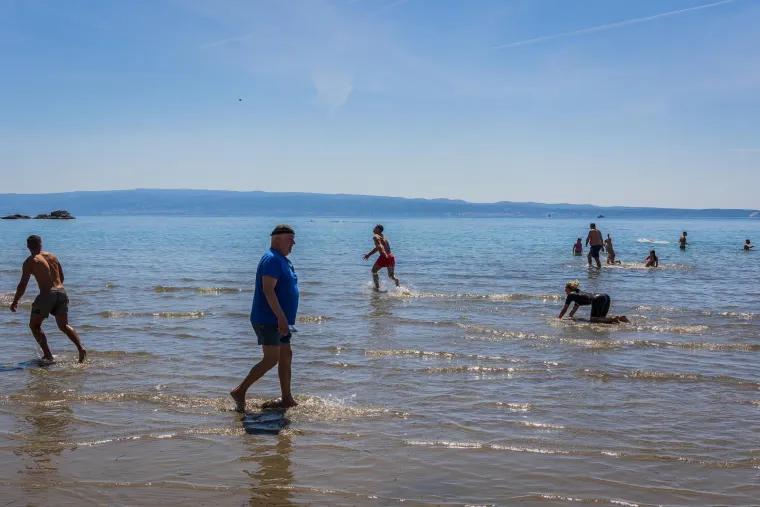 Nedjeljna sunčana idila! Zagrepčani u Maksimiru, Splićani na Bačvicama: Ovo je čista uživancija