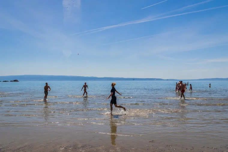 Nedjeljna sunčana idila! Zagrepčani u Maksimiru, Splićani na Bačvicama: Ovo je čista uživancija