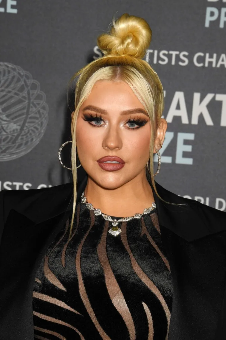 Kakva transformacija! Glazbenica izgubila vi&scaron;e od 15 kilograma pa istaknula grudi u uskoj haljini