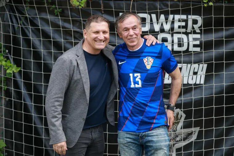 Niko Kranjčar, Mandžukić i druge legende zaigrale u čast Nikole Pokrivača. Pogledajte tko se sve pojavio