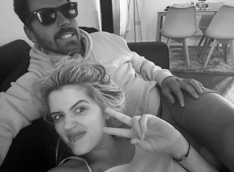 Vi&scaron;a je za dvije glave od svog dečka: Plijene poglede gdje god se pojave i to je ba&scaron; uzbuđuje