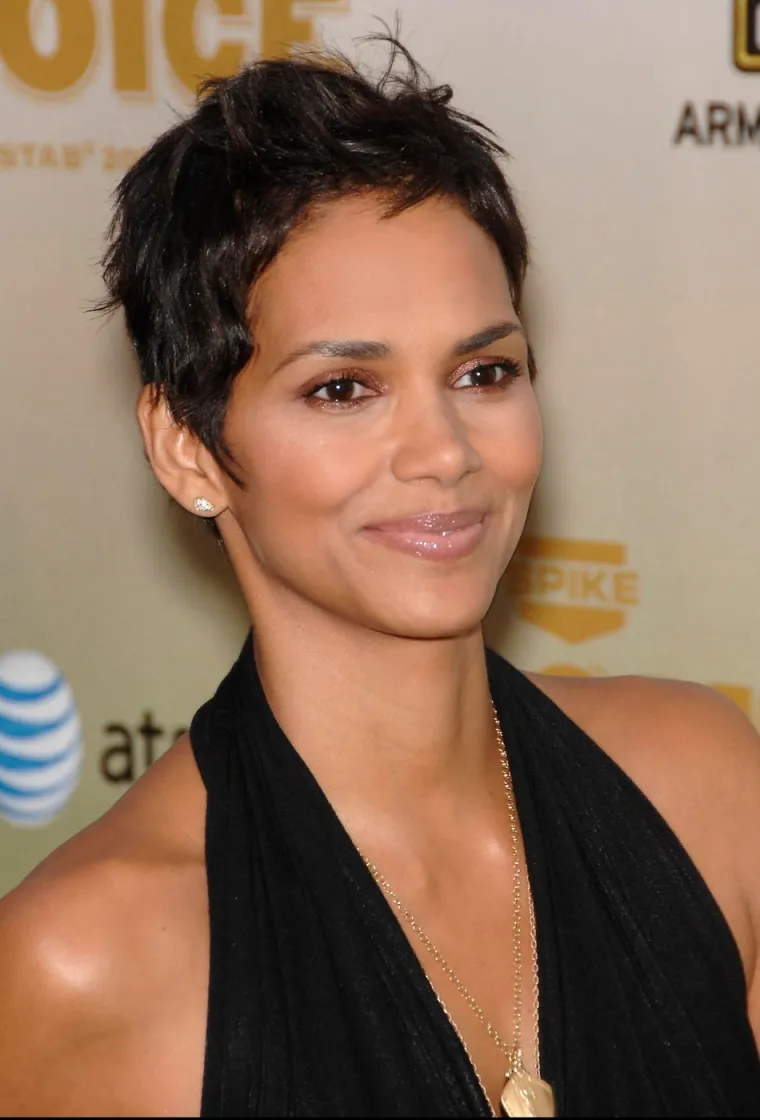 Žarile su i palile prije 20 godina: Pogledajte kako sada izgledaju dame od kojih je ubrzavao puls