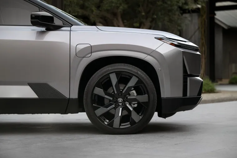 Potpuna transformacija legendarnog SUV-a! Jedno je sigurno - privlačit će poglede