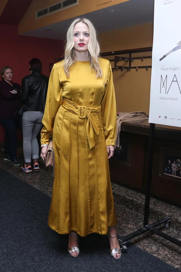 Upoznali smo je kao Doru Jurak u Villi Mariji: Sjećate li se Jelene Veljače s početka karijere?