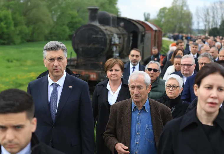 Pred ovim 'Cvijetom' i lica su kamen: Proboj preživjelo samo njih 117