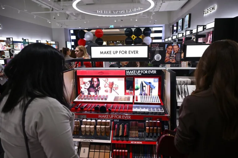 Među prvima smo u&scaron;li u Sephoru! Pogledajte &scaron;to se krije iza vrata prije velikog otvorenja