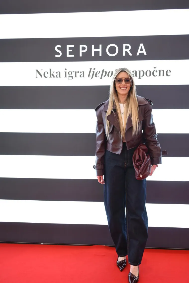 Među prvima smo u&scaron;li u Sephoru! Pogledajte &scaron;to se krije iza vrata prije velikog otvorenja