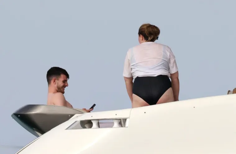 Djevojka zvijezde Arsenala na udaru zbog izgleda, Tudor svjedočio sramoti: 'Kako može&scaron; biti s njom'