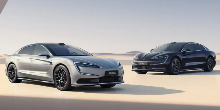 Ovaj automobil je ponizio konkurenciju! Ima 1300 KS, okreće se u mjestu, a pogledajte cijenu