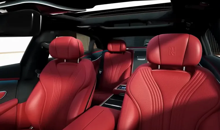 Ovaj automobil je ponizio konkurenciju! Ima 1300 KS, okreće se u mjestu, a pogledajte cijenu