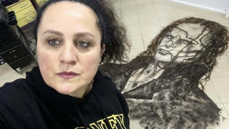 Frizerka Svetlana od o&scaron;i&scaron;ane kose izrađuje portrete slavnih osoba: Rezultati su zbilja čudesni