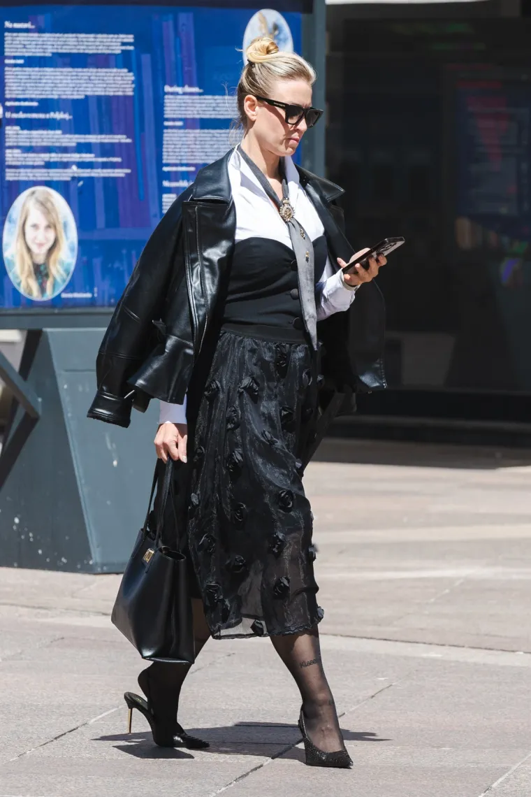 Mini suknje zavladale riječkim Korzom: Vitke noge lijepih dama ukrale sve poglede