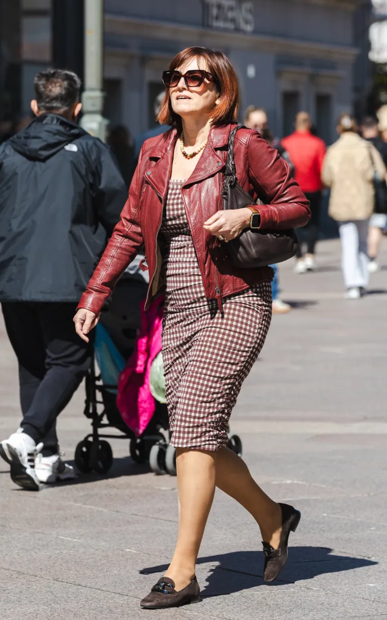 Mini suknje zavladale riječkim Korzom: Vitke noge lijepih dama ukrale sve poglede