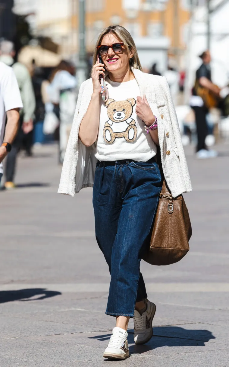 Mini suknje zavladale riječkim Korzom: Vitke noge lijepih dama ukrale sve poglede