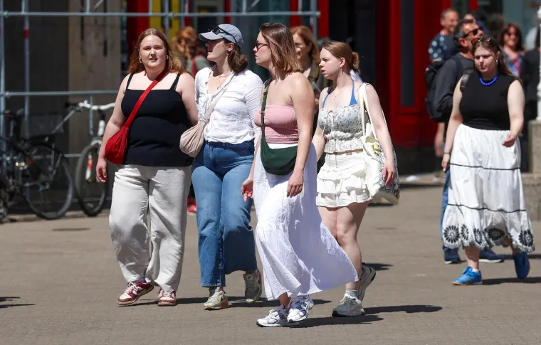 Ljeto nam se vratilo? Ove su ljepotice danas podigle temperaturu u sredi&scaron;tu Zagreba
