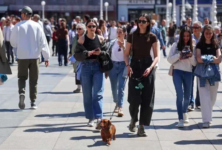 Ljeto nam se vratilo? Ove su ljepotice danas podigle temperaturu u sredi&scaron;tu Zagreba
