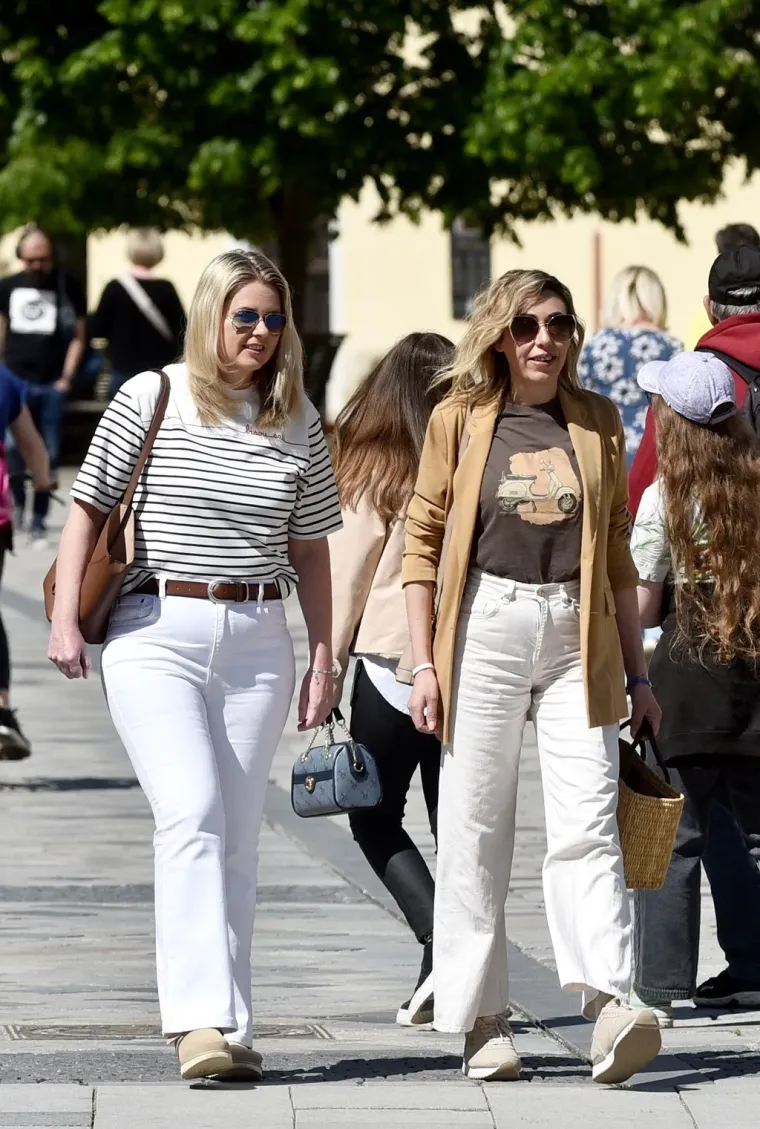 Varaždinci pohrlili van: Svu pažnju ukrala dama u rasko&scaron;noj baroknoj haljini