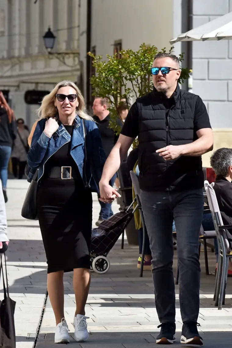 Varaždinci pohrlili van: Svu pažnju ukrala dama u rasko&scaron;noj baroknoj haljini