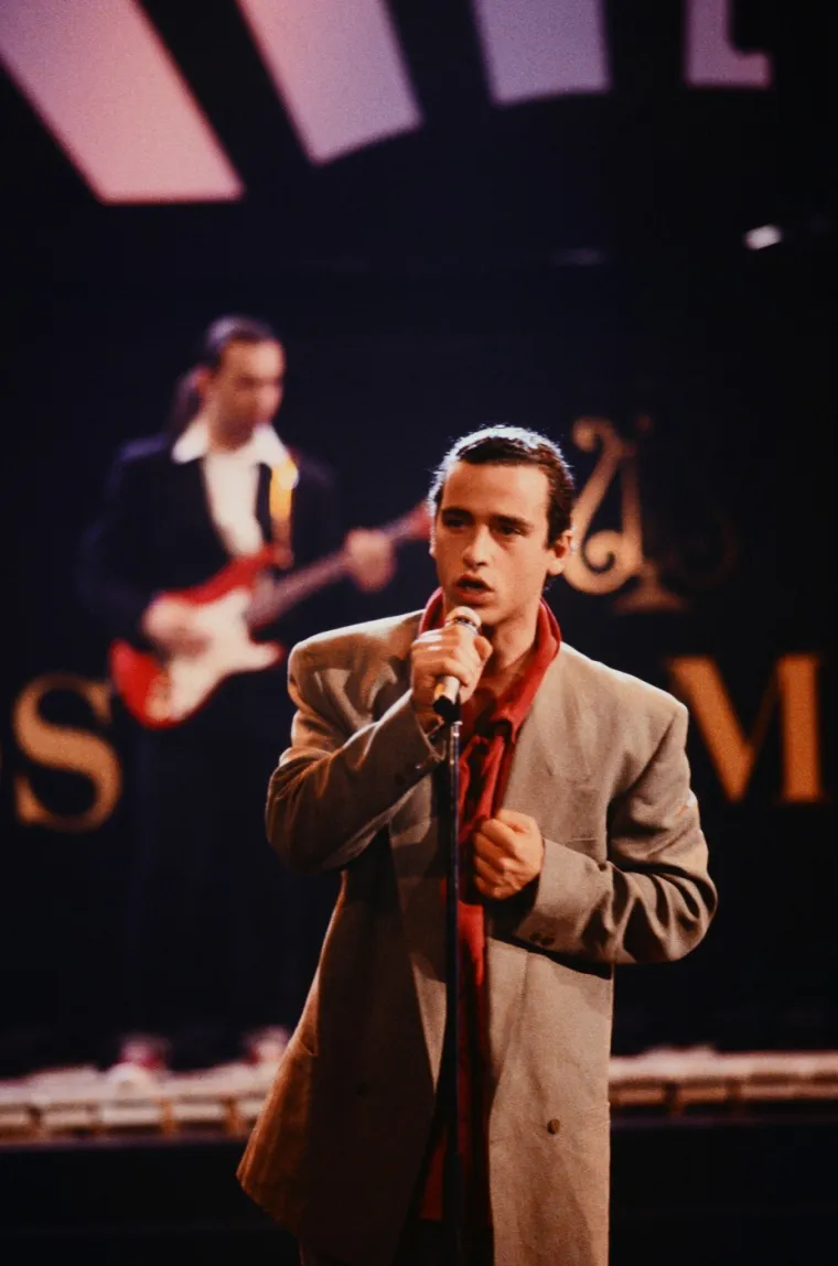 Eros Ramazzotti bacio publiku na koljena u Beogradu: Pogledajte koliko se promijenio