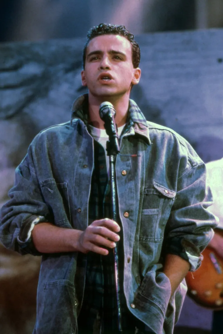 Eros Ramazzotti bacio publiku na koljena u Beogradu: Pogledajte koliko se promijenio