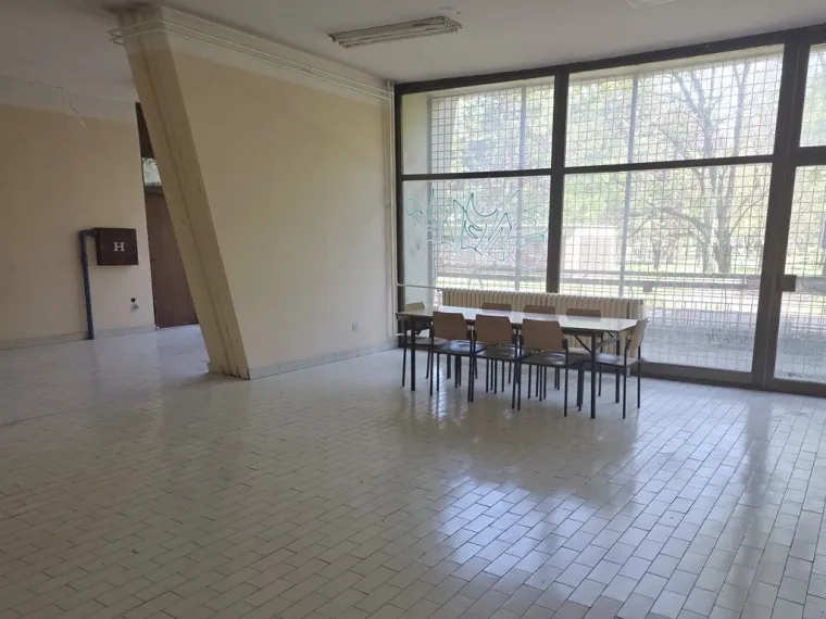 Odmah useljivo ili do gole cigle: Država oglasila javni poziv, evo &scaron;to od nekretnina nude!