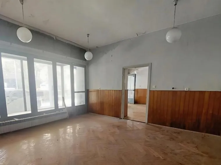 Odmah useljivo ili do gole cigle: Država oglasila javni poziv, evo &scaron;to od nekretnina nude!