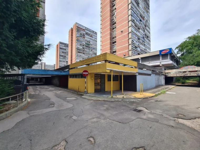 Odmah useljivo ili do gole cigle: Država oglasila javni poziv, evo &scaron;to od nekretnina nude!