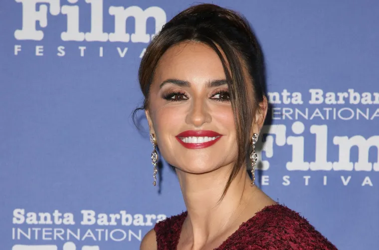 Sve staje kad se ona pojavi! Fatalna Penelope slavi 52. rođendan: Ovako se mijenjala kroz godine