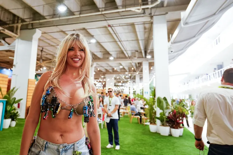 Formula 1 se vraća u Miami, a poznata Hrvatica redovan je gost slavne momčadi