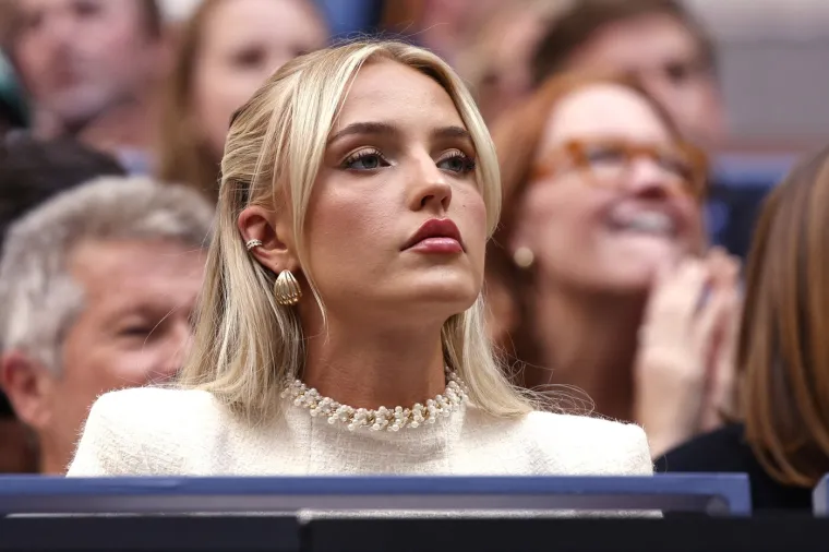 Prekinuli 'najpoznatija žena mu&scaron;kog tenisa' i slavni igrač! Objavila kako plače u krevetu