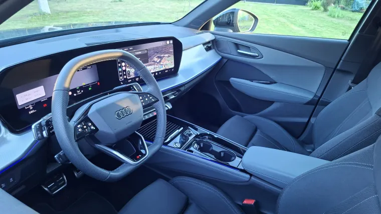 Njemački SUV je stvoren da impresionira: Pogledajte spoj nove tehnologije i stare &scaron;kole