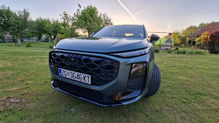Njemački SUV je stvoren da impresionira: Pogledajte spoj nove tehnologije i stare &scaron;kole