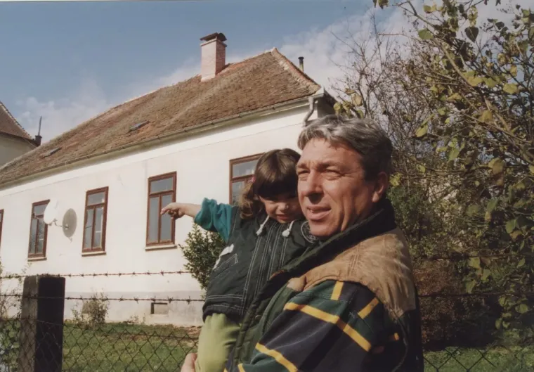 Pogledajte kako se družilo i fe&scaron;talo nekada: Svaka od ovih fotografija nosi svoju priču