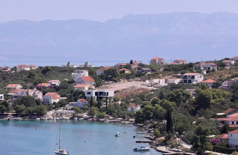 Pogledajte luksuzne nekretnine Mandže, Modrića, Rakitića, Ćorluke, Dalića i Bobana