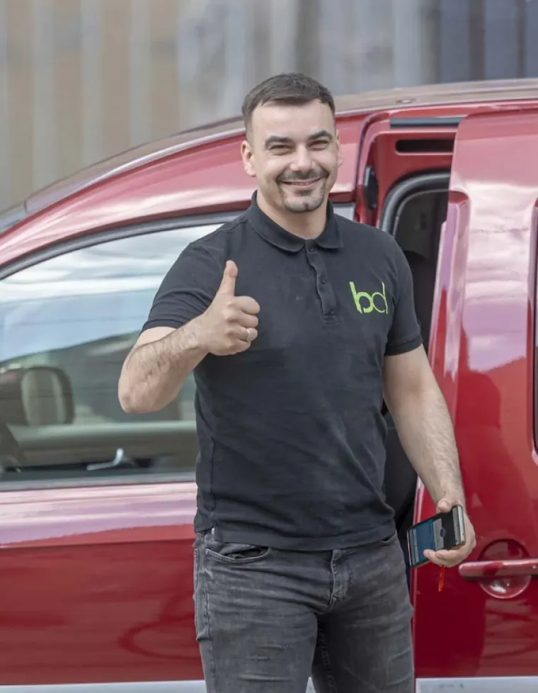 Uf, kakvi frajeri! Zgodni, sređeni i puni samopouzdanja: Ovi Osječani pravi su hit dana