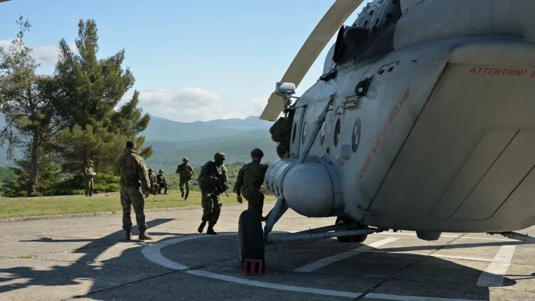 Naoružani do zuba s ratnim bojama na licu ročnici sudjelovali u posebnoj vježbi MORH-a